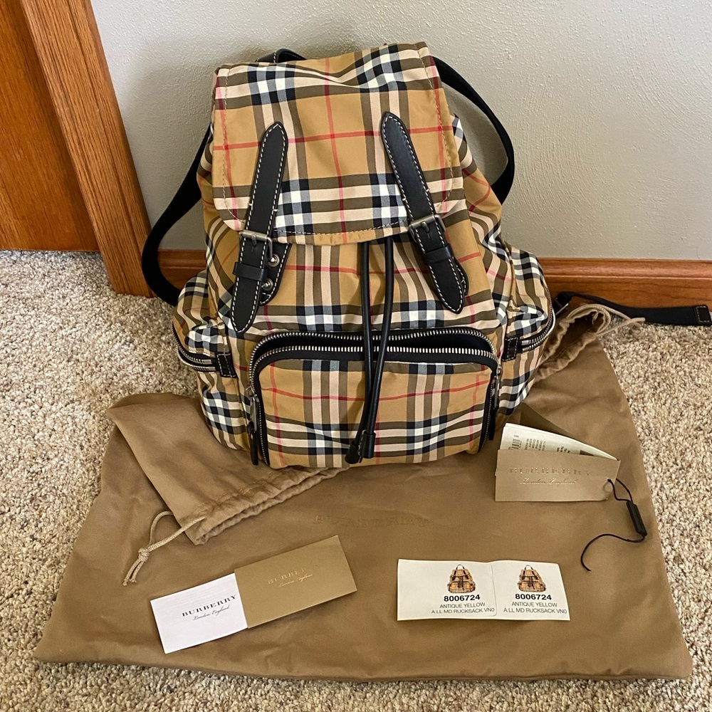 Authentic Burberry Backpack Medium House Check